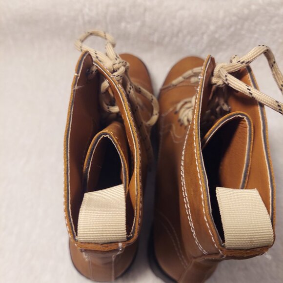 NWOT Jodi Women’s Tan Lace-Up Combat Boot Fall Winter Fashion Size 10 - Picture 8 of 10